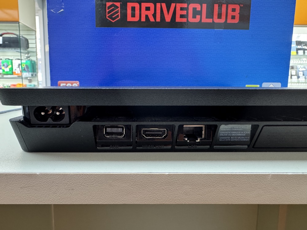 Игровая приставка PlayStation 4 Slim 500GB