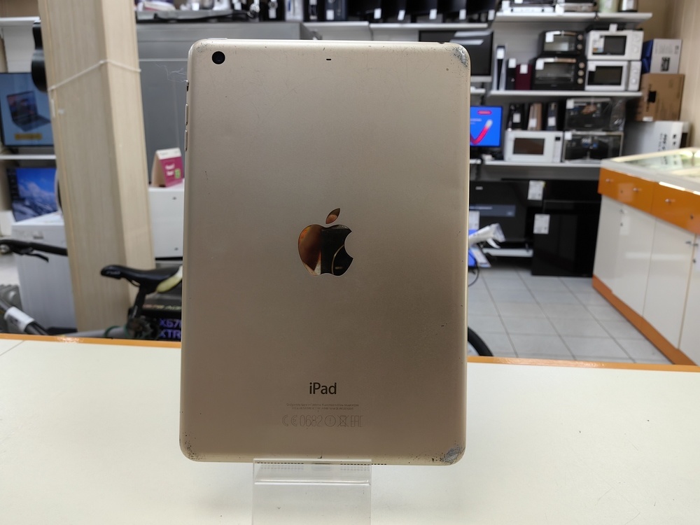 Планшет iPad MINI 3 16GB