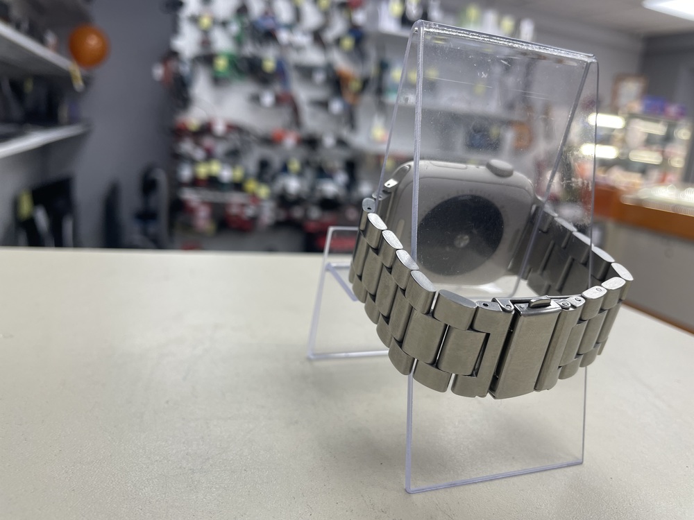 Смарт-часы Apple Watch SE 2022 44mm