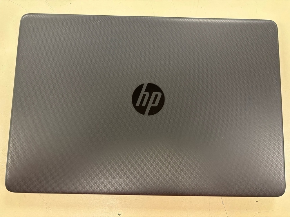 Ноутбук HP; Pentium Gold 6405U, HD Graphics, 4 Гб, 240 Гб, Нет