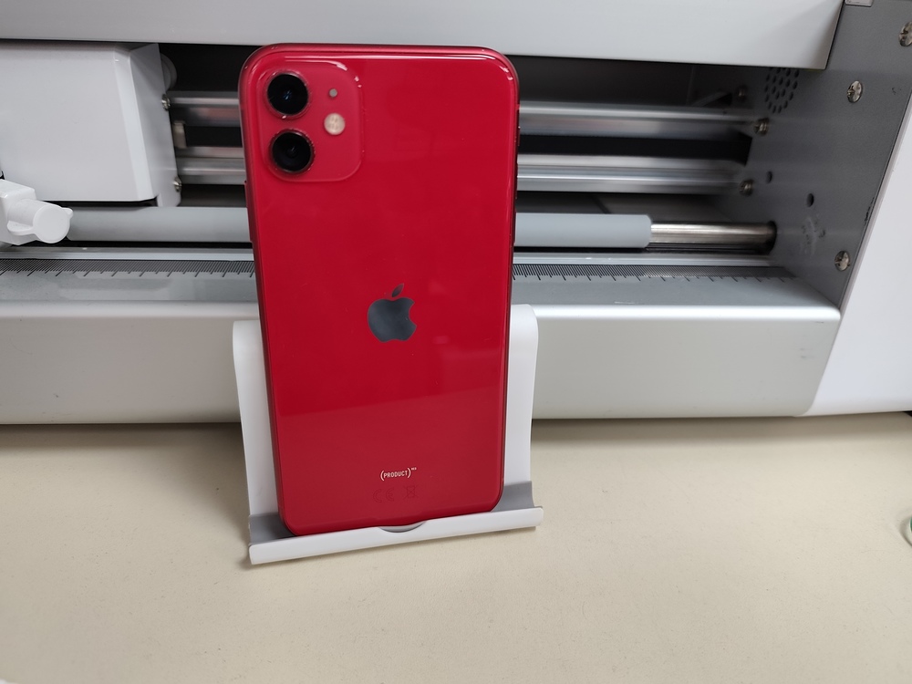 Смартфон Apple iPhone 11 64Gb