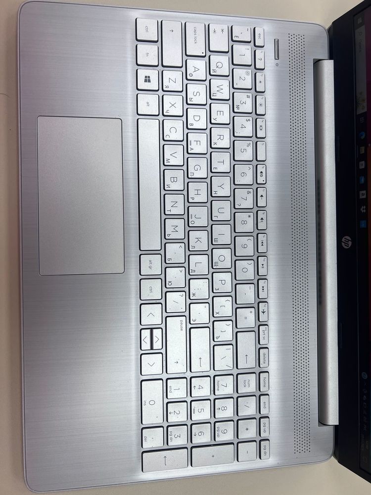 Ноутбук HP; Gold 3150, AMD Radeon (TM) Graphics, 4 Гб, 120 Гб, Нет