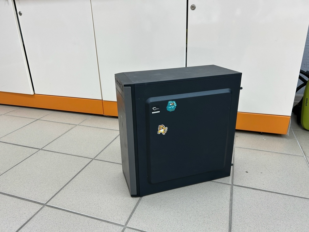 Системный блок DEXP; Core i3-10105F, GeForce GTX 1660 Super, 16 Гб, 512 GB, Нет