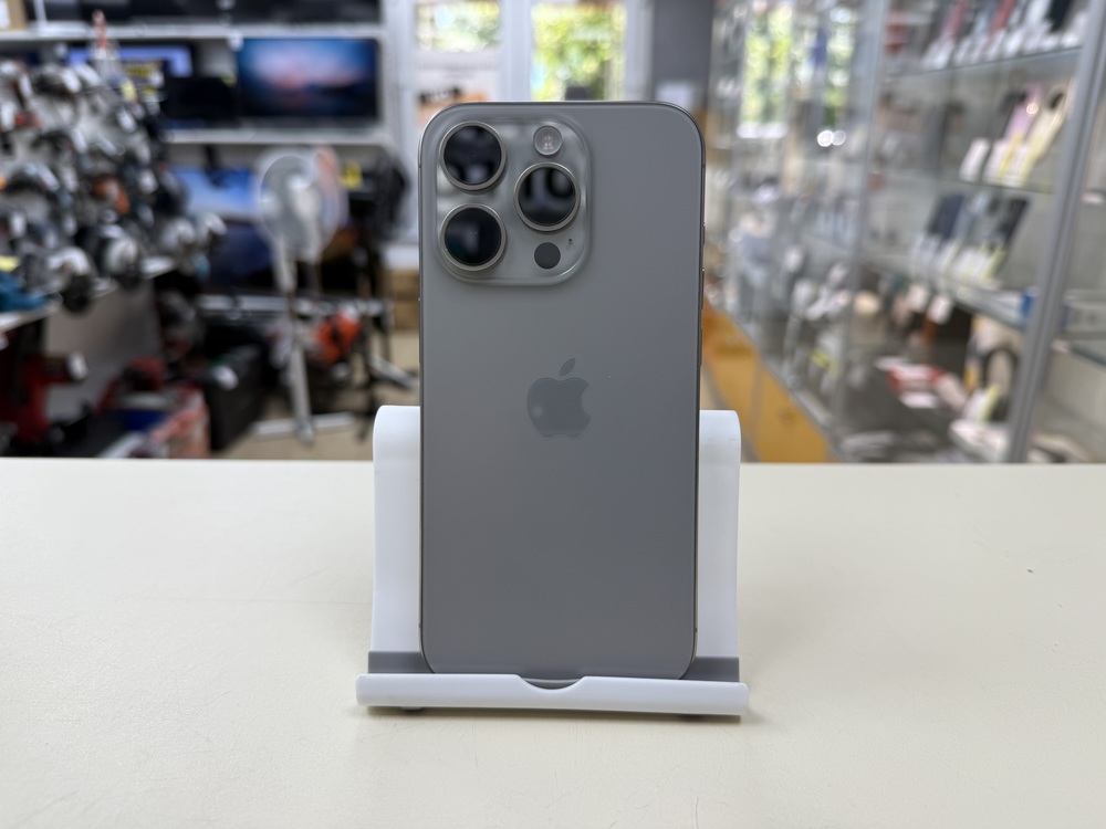 Смартфон Apple Iphone 15 Pro 128Gb