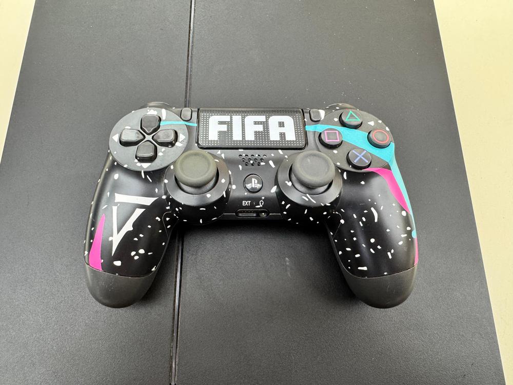 Игровая приставка PlayStation 4 FAT 500GB