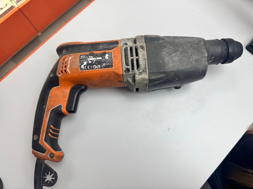 Перфоратор AEG KH 26 E