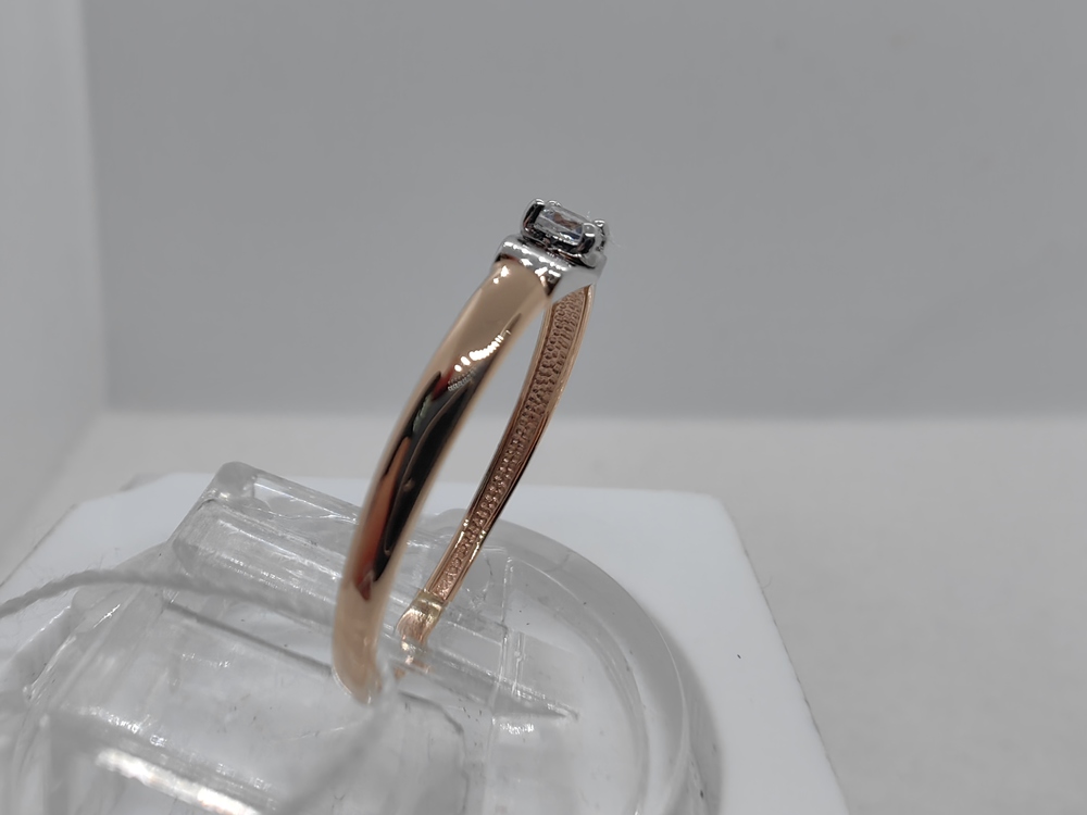 КОЛЬЦО С КАМНЕМ (Au 585)