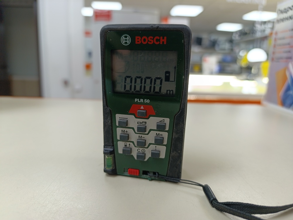 Дальномер Bosch PLR 50;