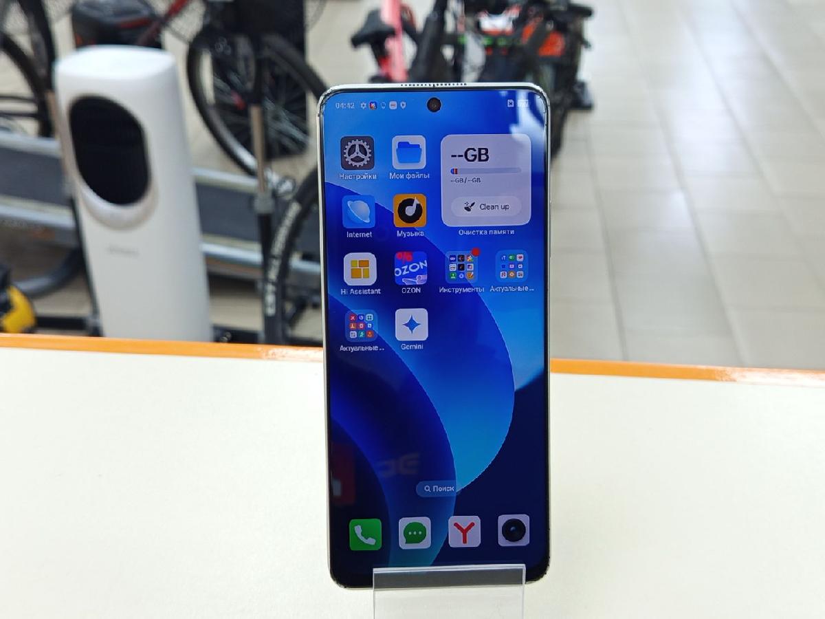Смартфон Realme 10 Pro 8/128