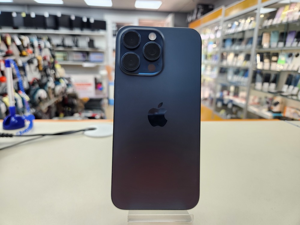 Смартфон Apple iPhone 15 Pro Max 256Gb