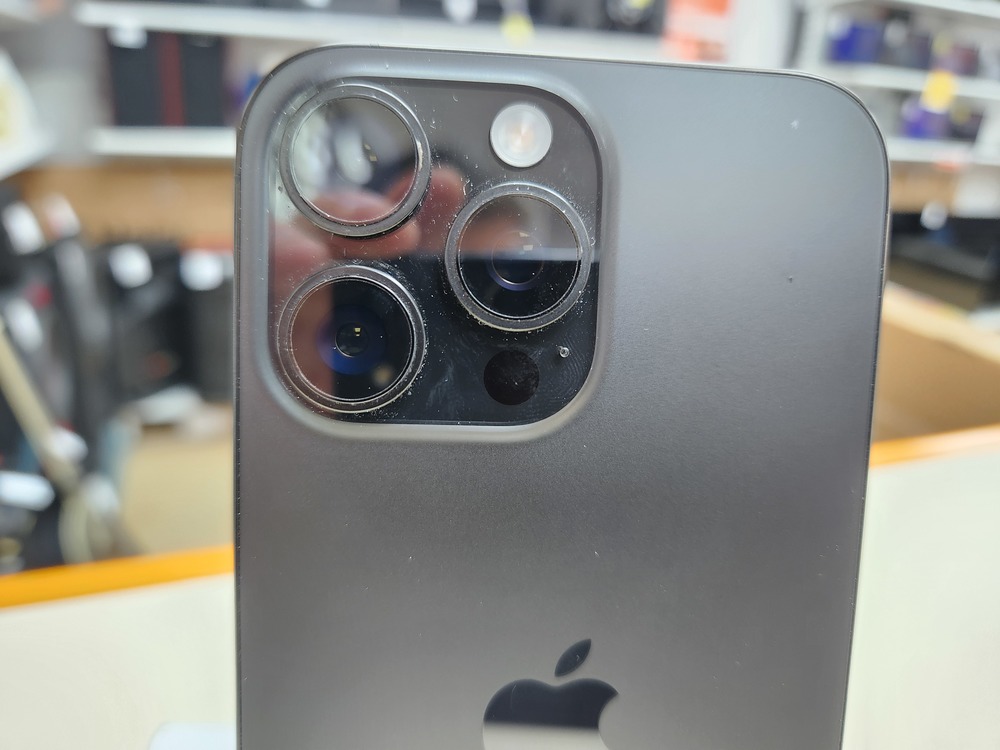 Смартфон Apple Iphone 16 Pro Max 256Gb