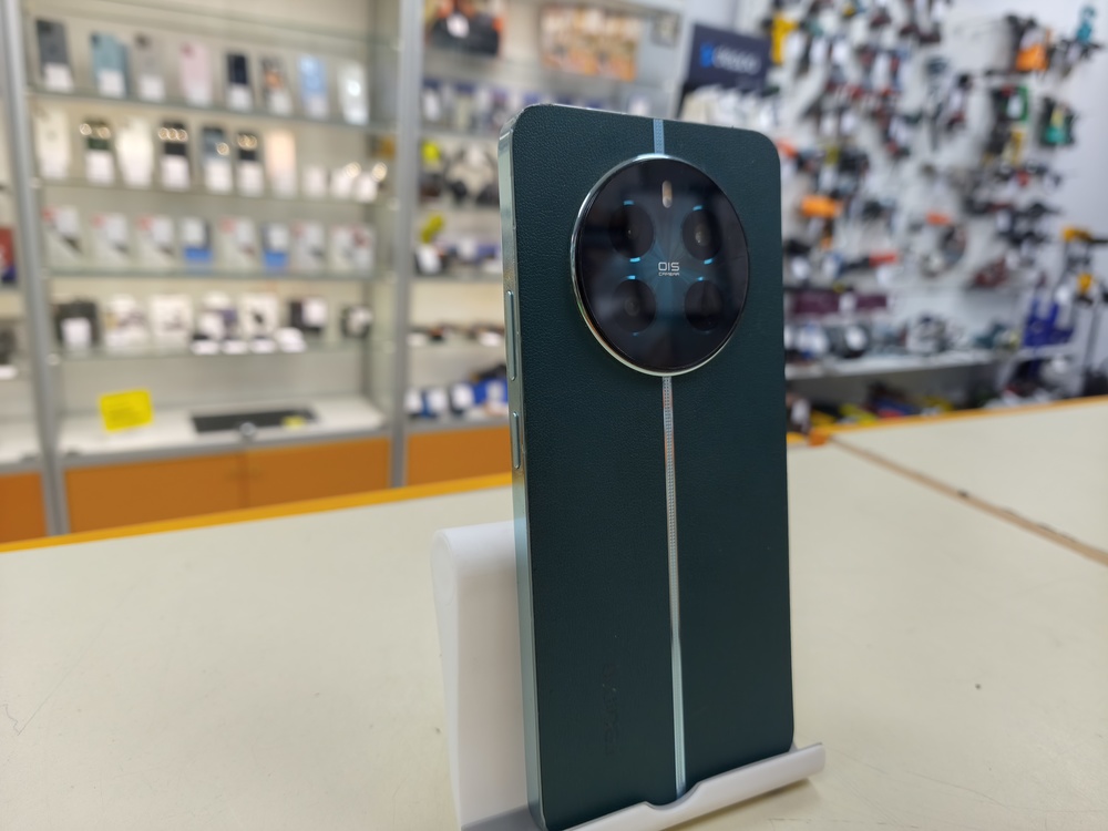 Смартфон Realme 12 Plus 8/256