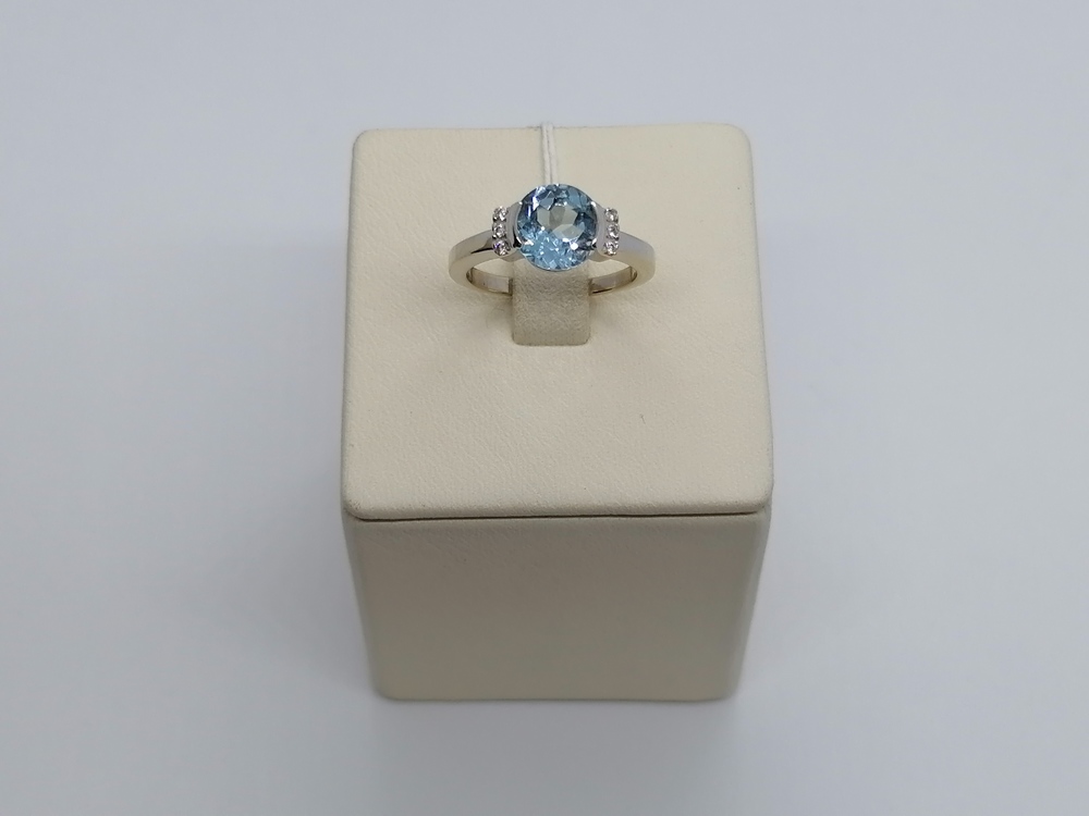 КОЛКМИ585 КОЛЬЦО С КАМНЯМИ (Au 585)