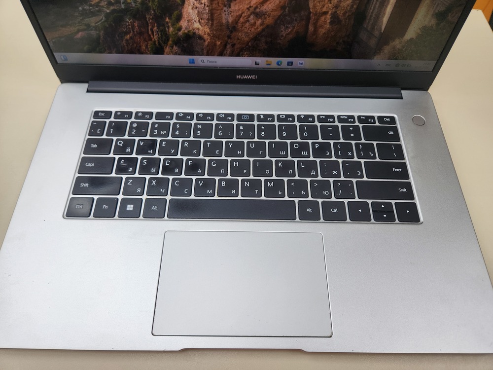 Ноутбук Huawei; Core i5-1135G7, Iris(R) Xe Graphics, 8 Гб, 500 Гб, Нет