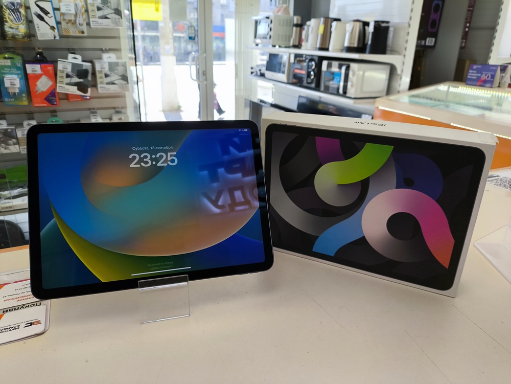Планшет Apple iPad Air 4 64ГБ (2020 A2324/A2325/A2072 (Wi-Fi + Cellular)