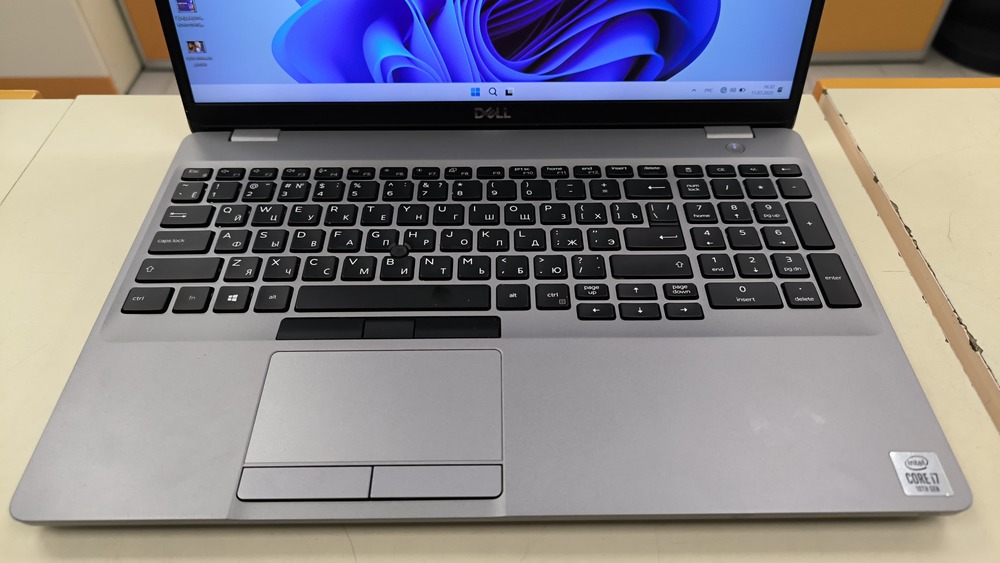 Ноутбук DELL; Core i7-10850h, HD Graphics, 16 Гб, 1 Tb, Нет