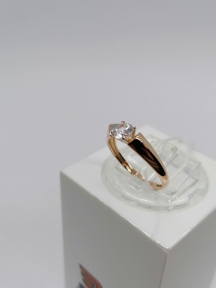 КОЛКМ585 КОЛЬЦО С КАМНЕМ (Au 585)