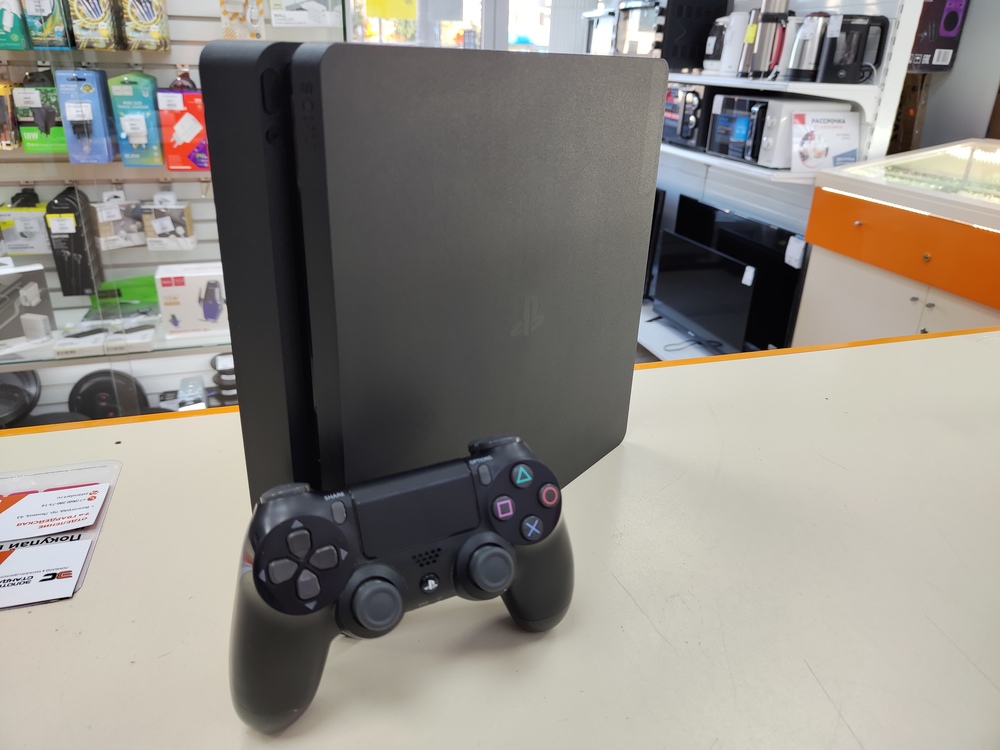 Игровая приставка PlayStation 4 Slim 1Tb Игровая приставка PlayStation 4 Slim 1Tb