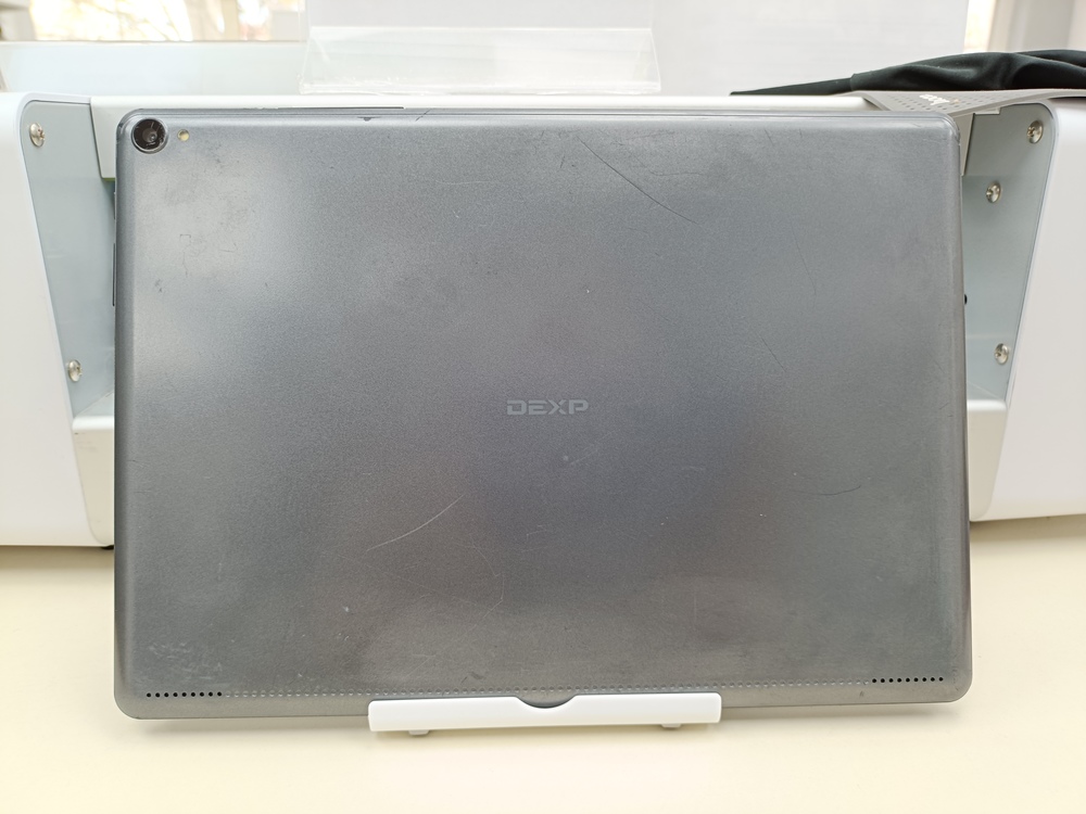 Планшет Dexp B21