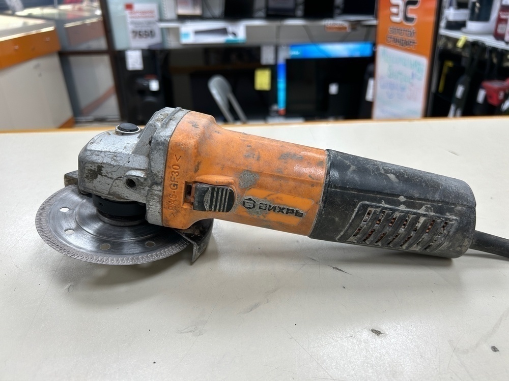 Угловая шлифмашина Вихрь 125/1100