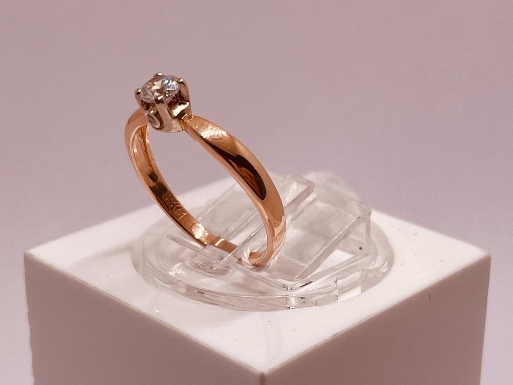 КОЛКМИ585 КОЛЬЦО С КАМНЯМИ (Au 585)