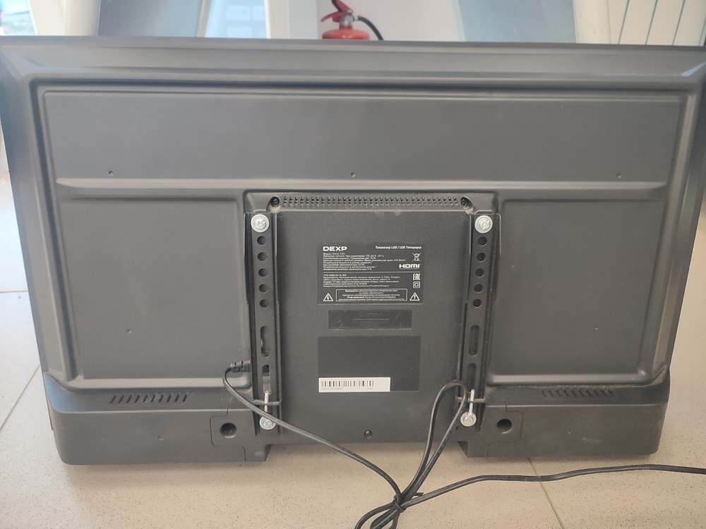 LED Телевизор Dexp F321