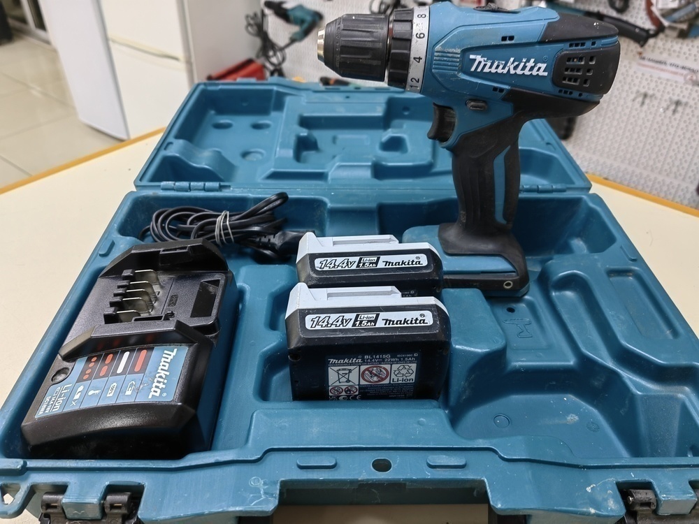 Шуруповерт Makita DF347D