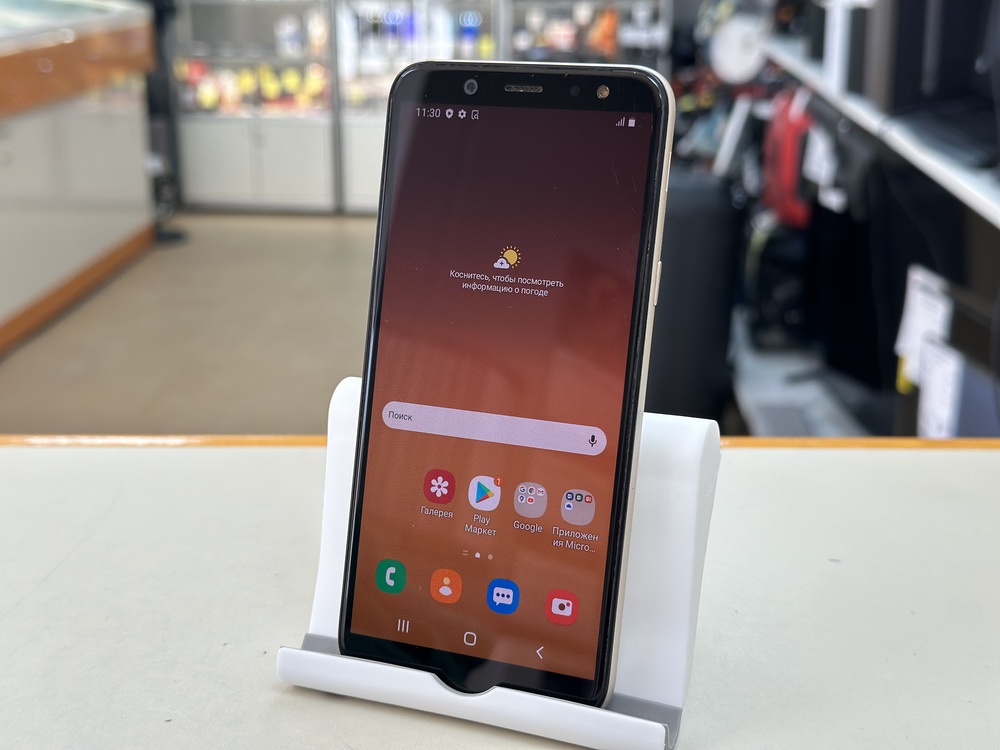 Смартфон Samsung Galaxy A6 3/32