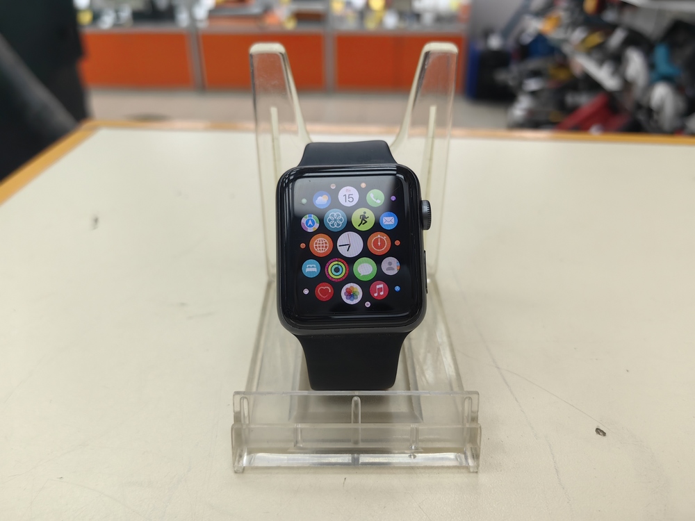 Смарт-часы Apple Watch Series 3 42 мм