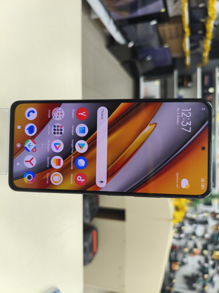 Смартфон Xiaomi Poco F3 8/256
