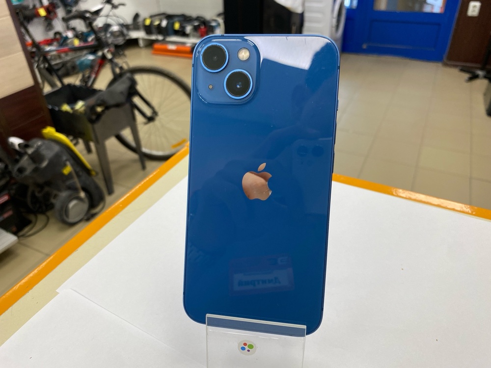 Смартфон Apple iPhone 13 128Gb