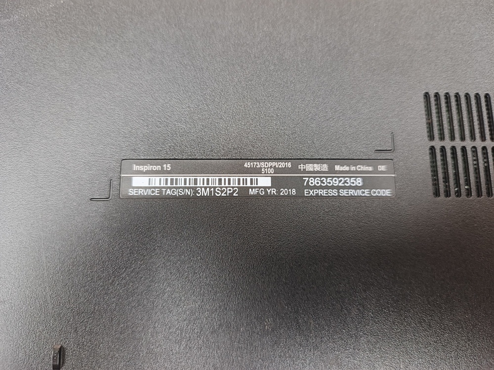 Ноутбук DELL; A9-9425, Radeon R5 series, 4 Гб, Нет, 500 Гб