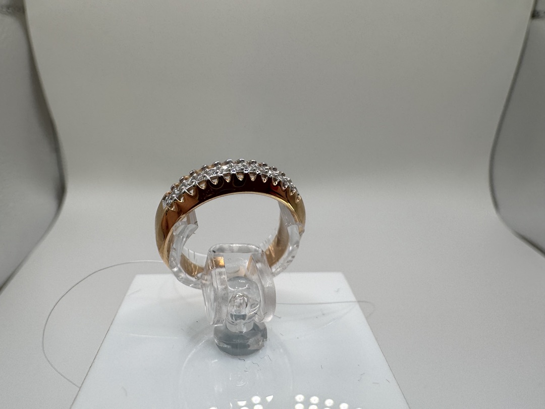 КОЛЬЦО С КАМНЯМИ (Au 585)