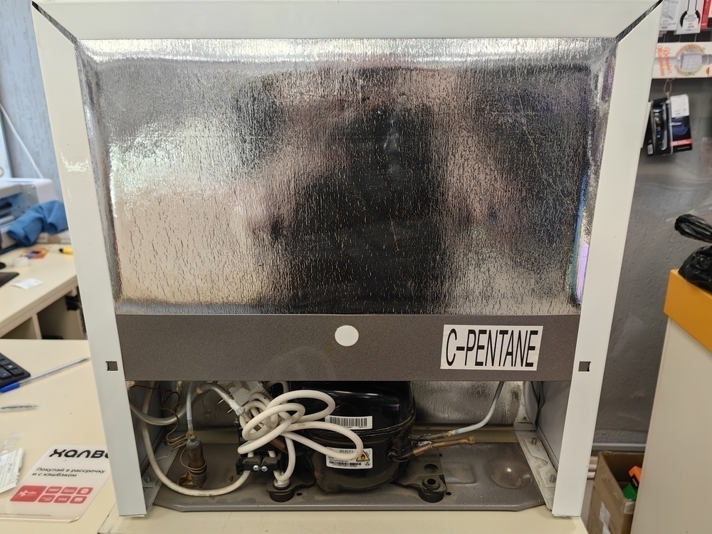 Холодильник Nordfrost NR 402 W