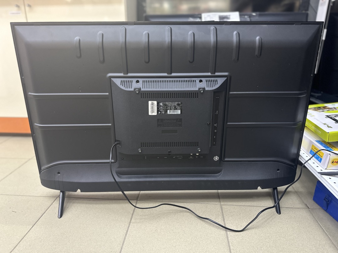 LED Телевизор HI VHIX-43F169MSY