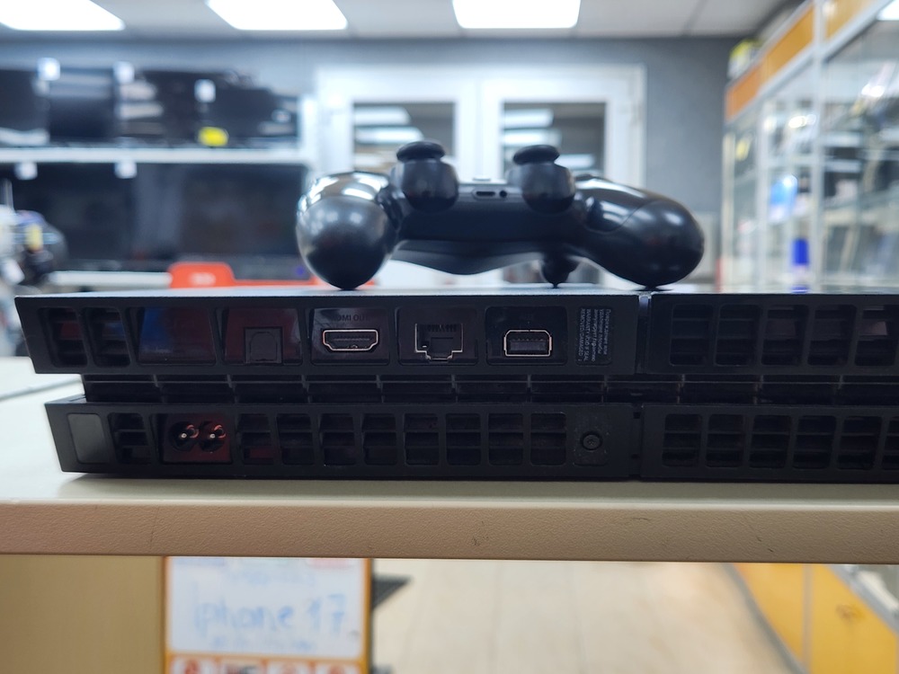 Игровая приставка PlayStation 4 FAT 500GB
