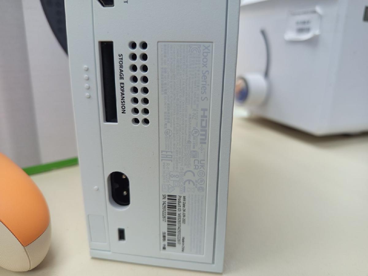 Игровая приставка Xbox Series S 512Gb SSD
