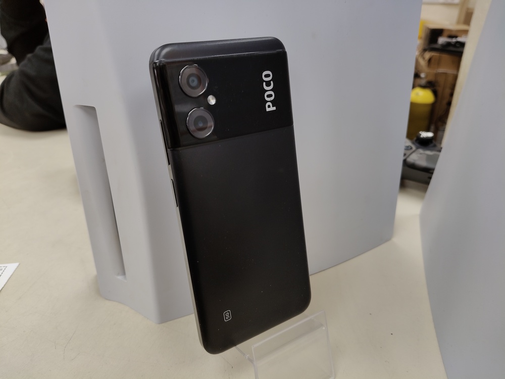 Смартфон Xiaomi Poco M4 5G 4/64