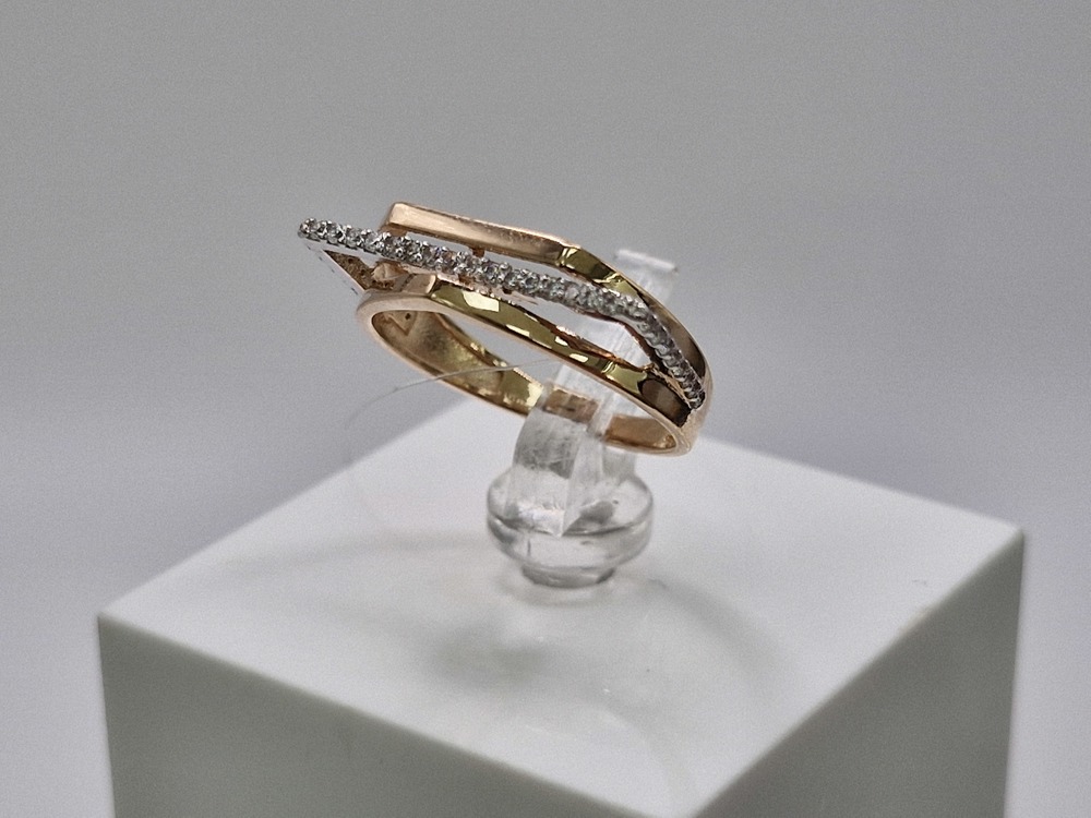 КОЛЬЦО С КАМНЯМИ (Au 585)