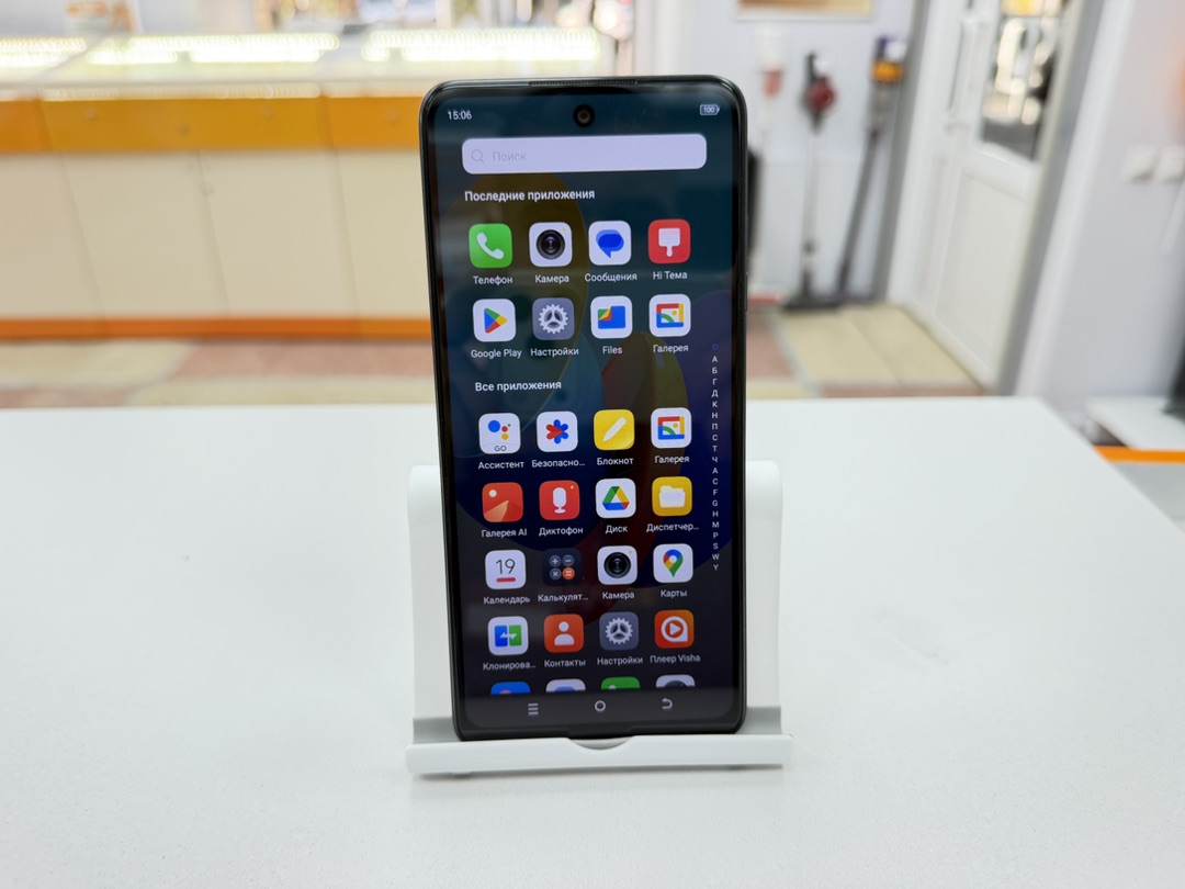 Смартфон Tecno Spark Go 2024 4/64