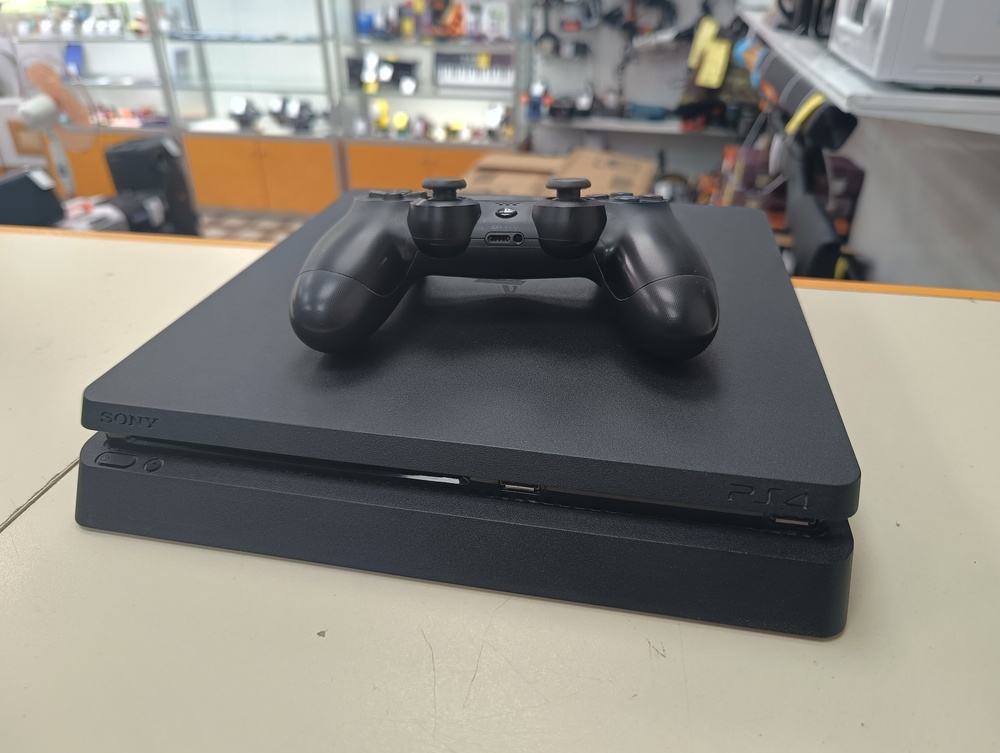 Игровая приставка PlayStation 4 Slim 500GB