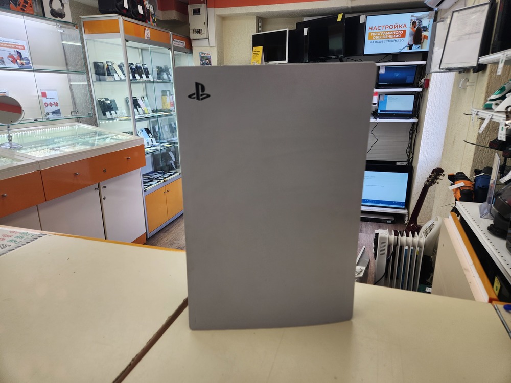 Игровая приставка PlayStation 5 825Gb (С дисководом)