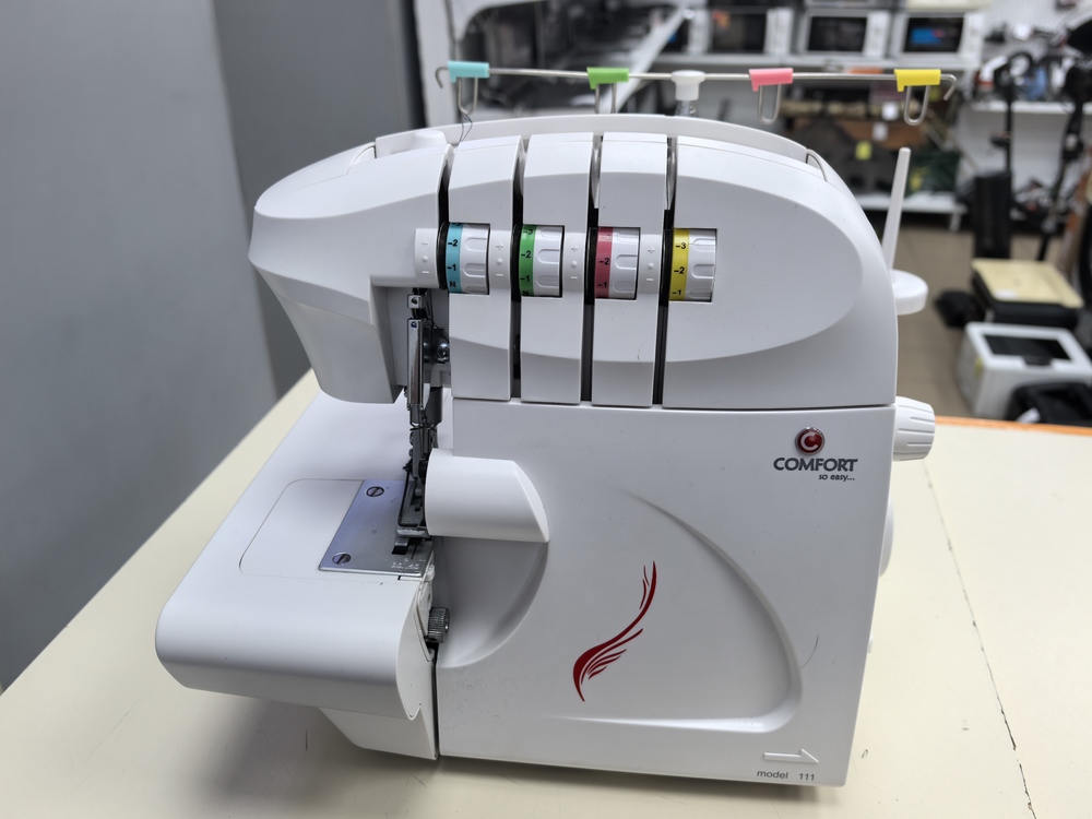 ОВЕРЛОК ELNA Comfort 111