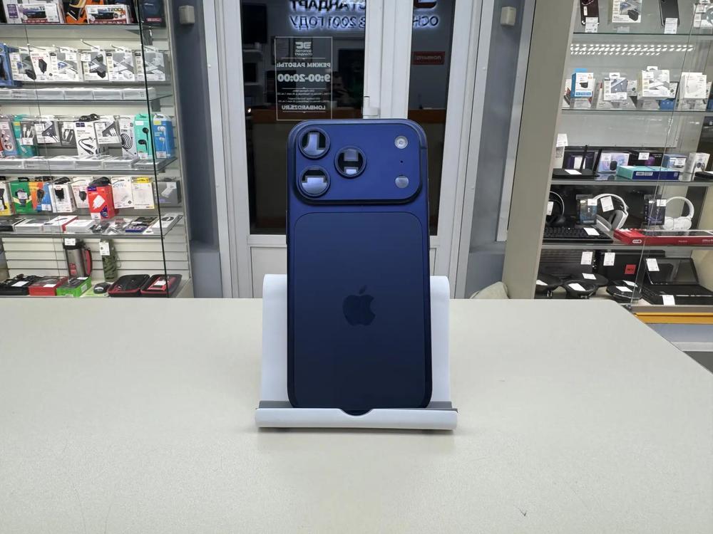 Смартфон Apple Iphone 17 Pro 256Gb