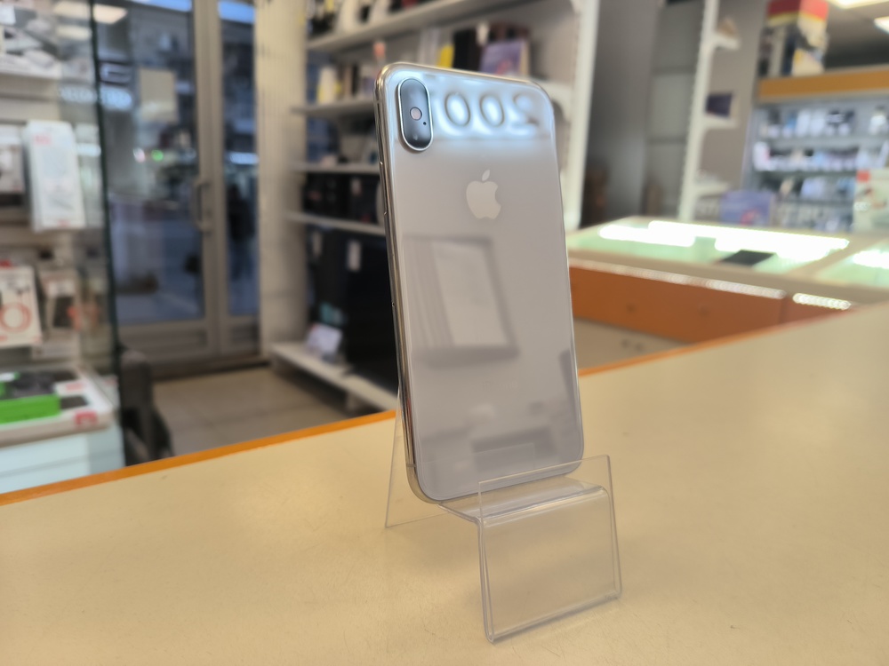 Смартфон Apple iPhone X 64Gb