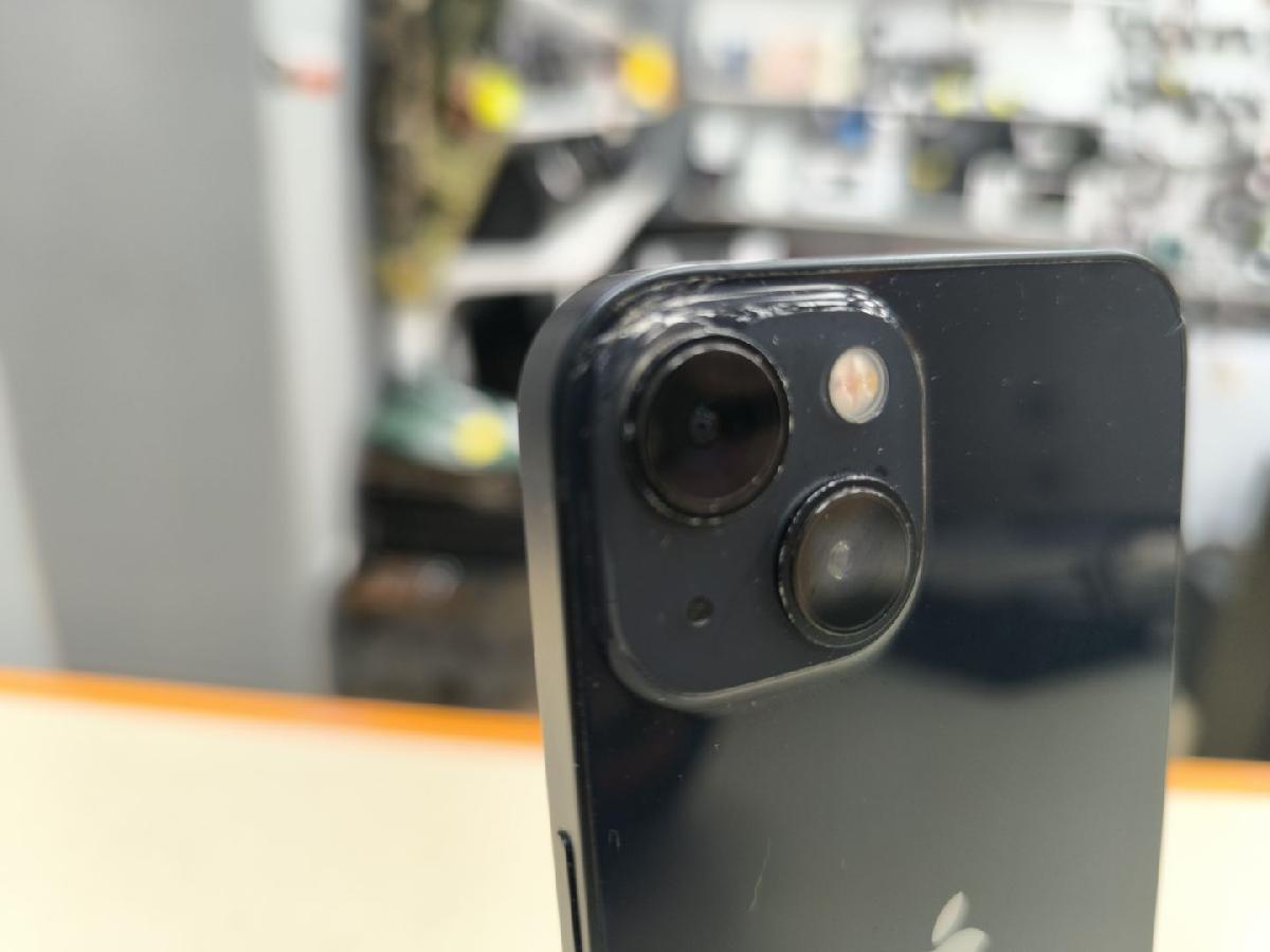 Смартфон Apple iPhone 13 128Gb