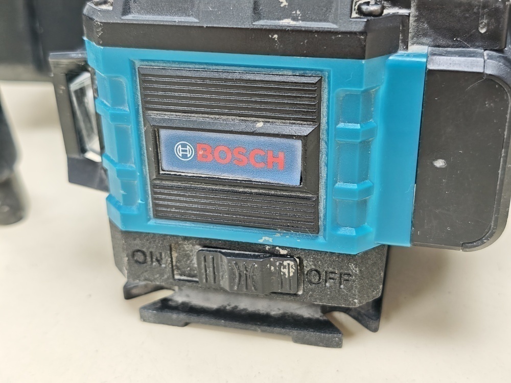 Нивелир Bosch PLT 2