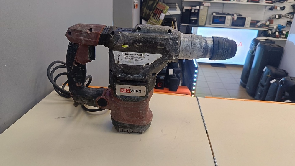 Перфоратор Redverg RH1600