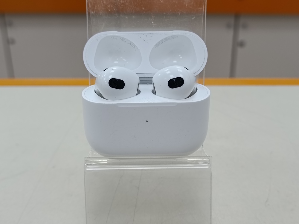 Наушники беспроводные Apple AirPods 3 Lightning