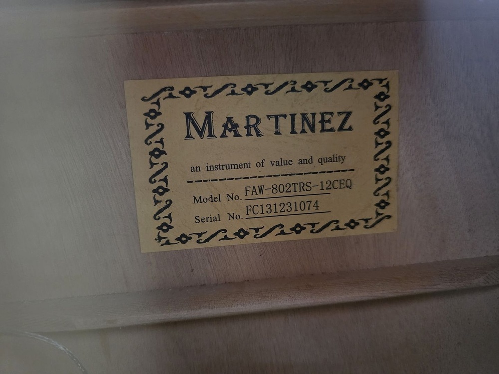 Акустическая гитара Martinez 